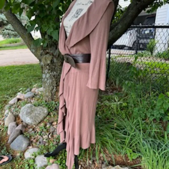 KENAR BOHO COASTAL GRANNY RUFFLED SWEATER WRAP MEDIUM MOCHA - Picture 12 of 17